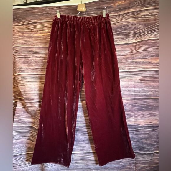 NWT Soft Surroundings Red Velvet Wide Leg Pants. Size Large! - Picture 8 of 9